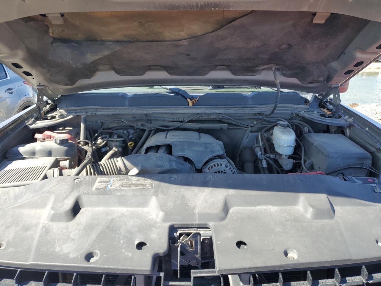 2007 Chevrolet Silverado - Image 11