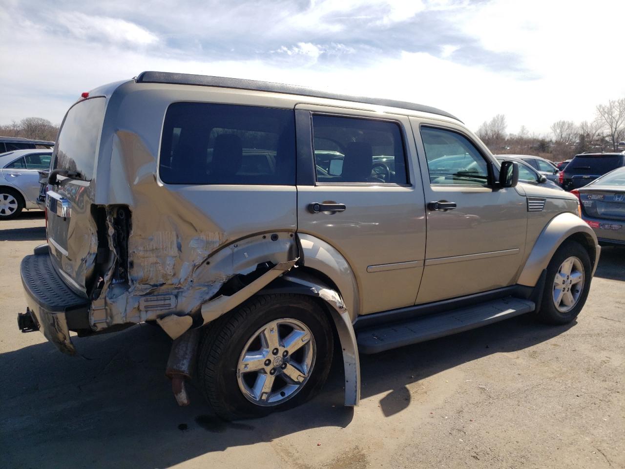 2007 Dodge Nitro - Image 3