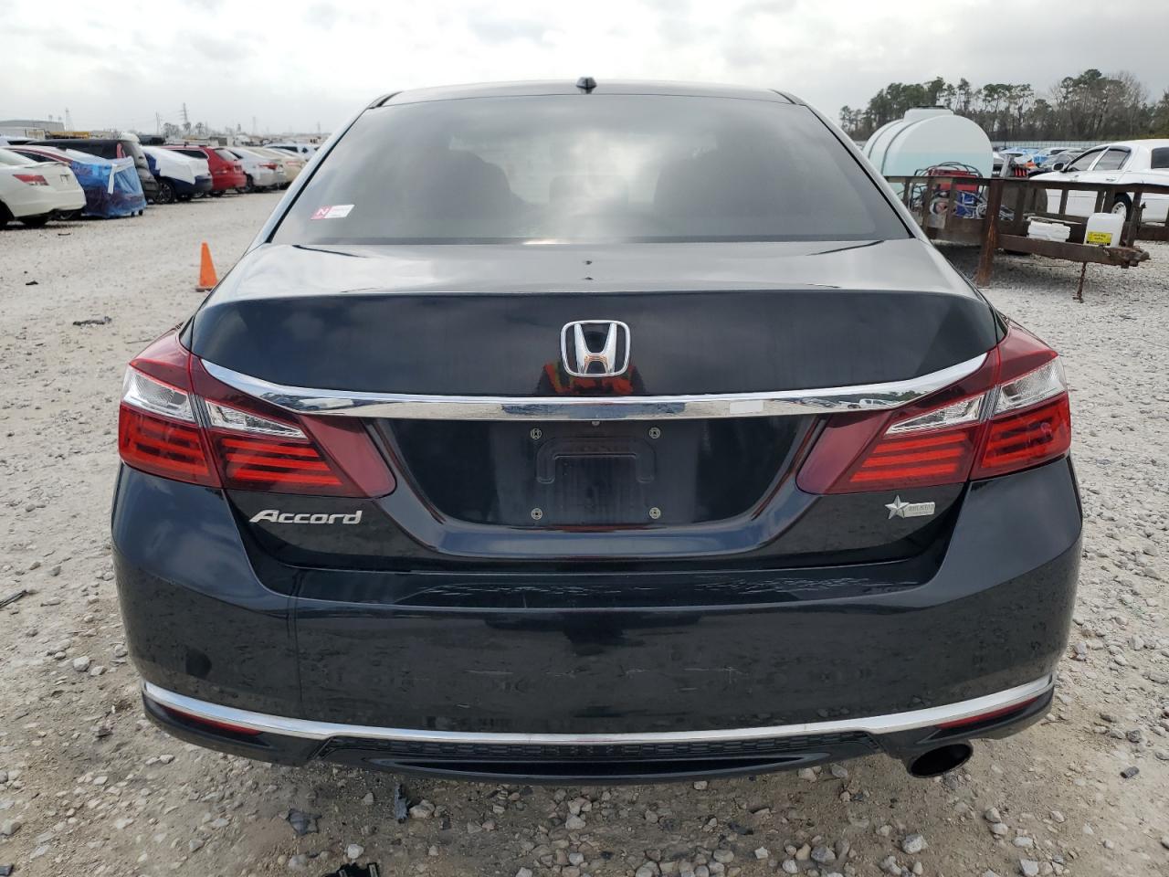 2017 Honda Accord - Image 6
