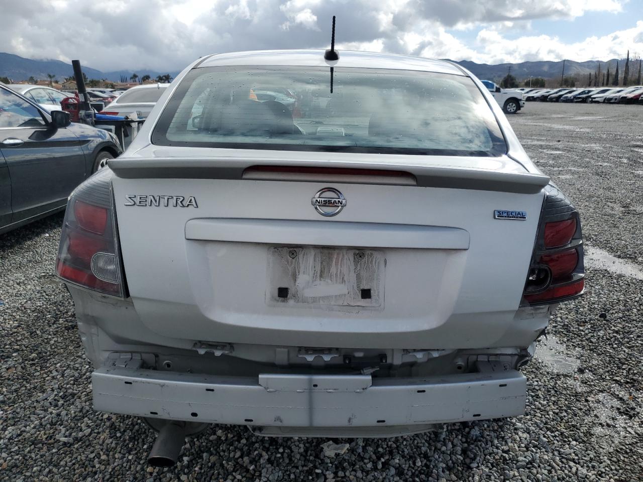 2011 Nissan Sentra - Image 6