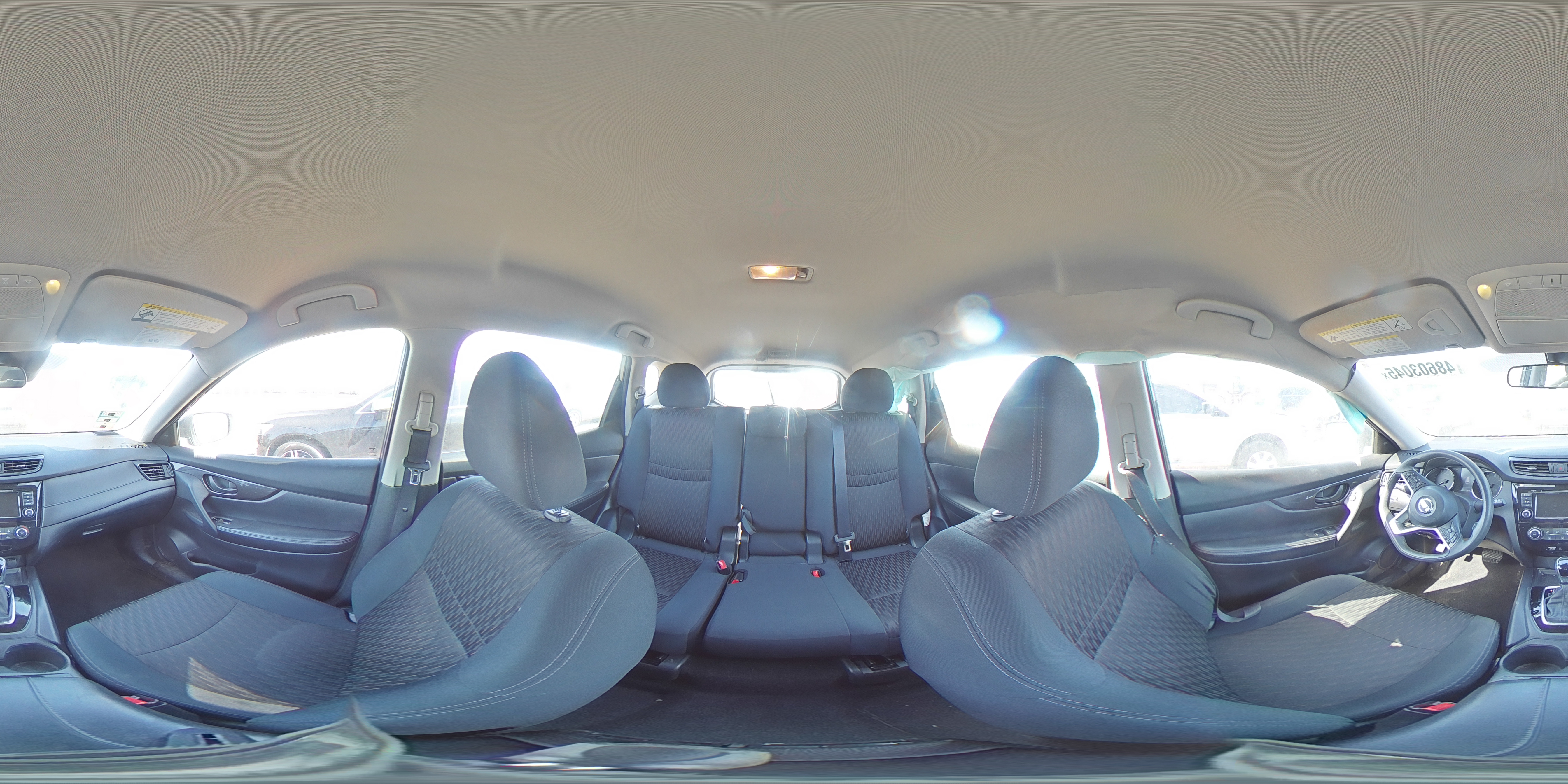2019 Nissan Rogue - Image 15