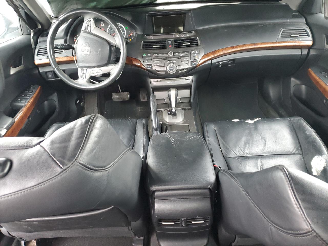 2011 Honda Accord - Image 8