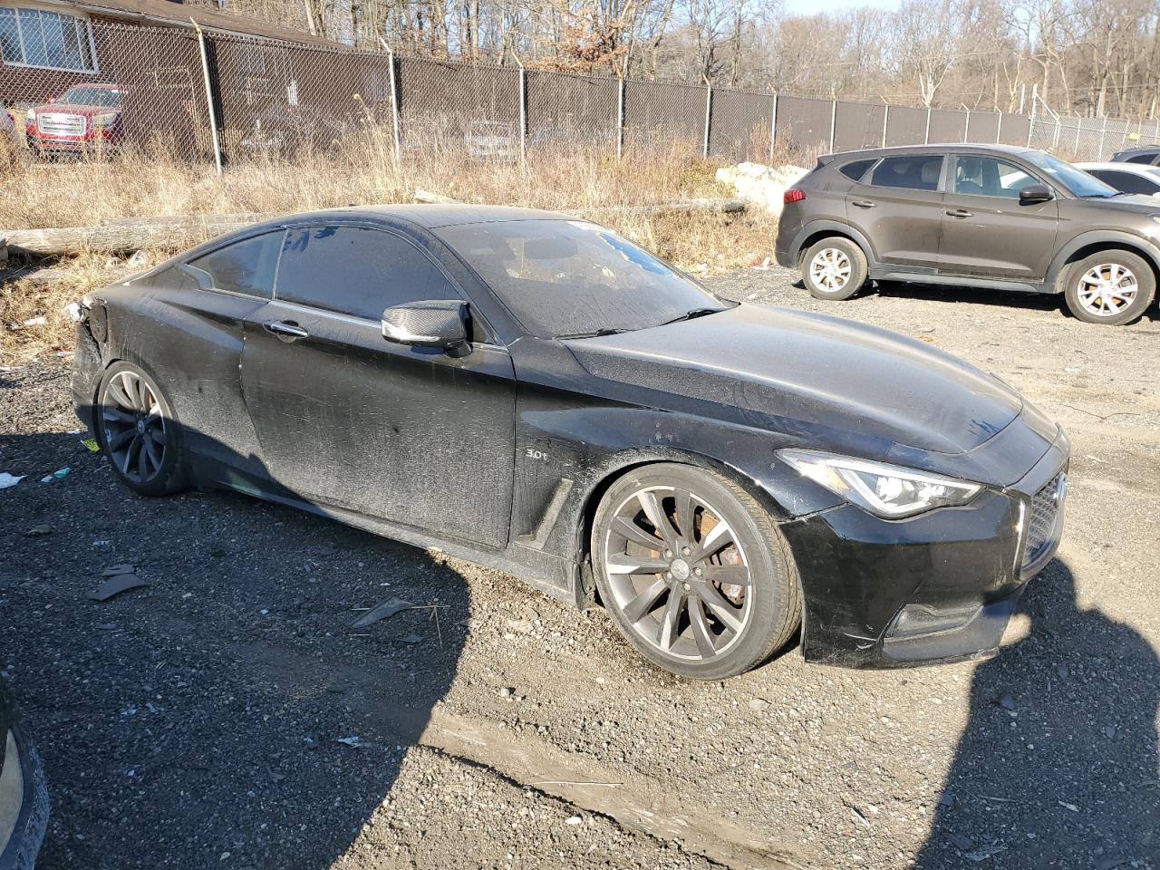 2017 Infiniti Q60 - Image 4