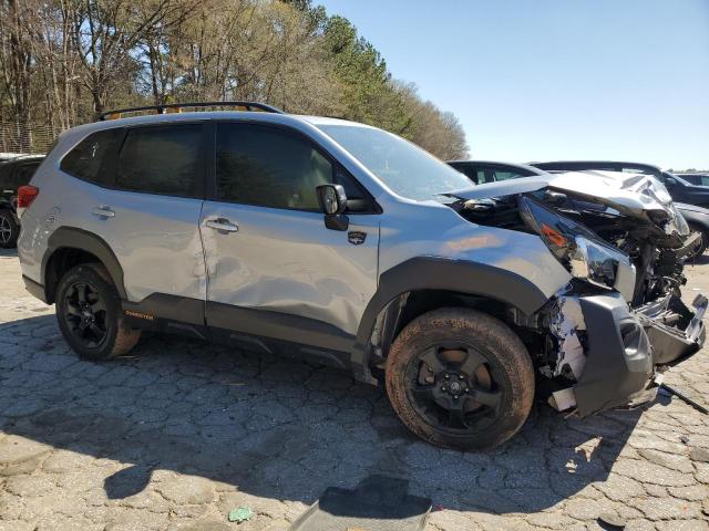 SUBARU FORESTER 2022 Silver