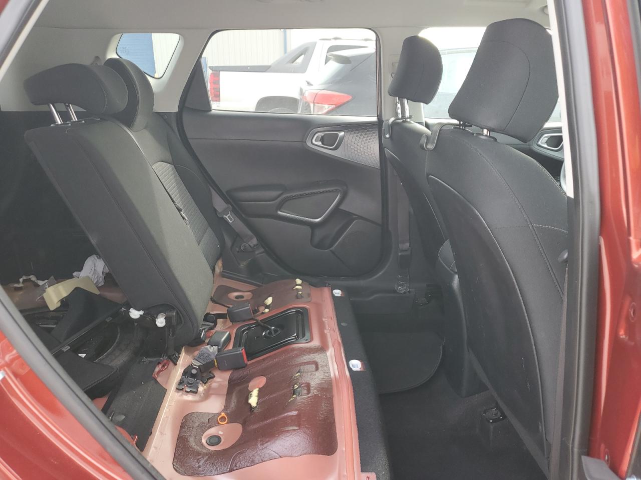 2020 Kia Soul - Image 11