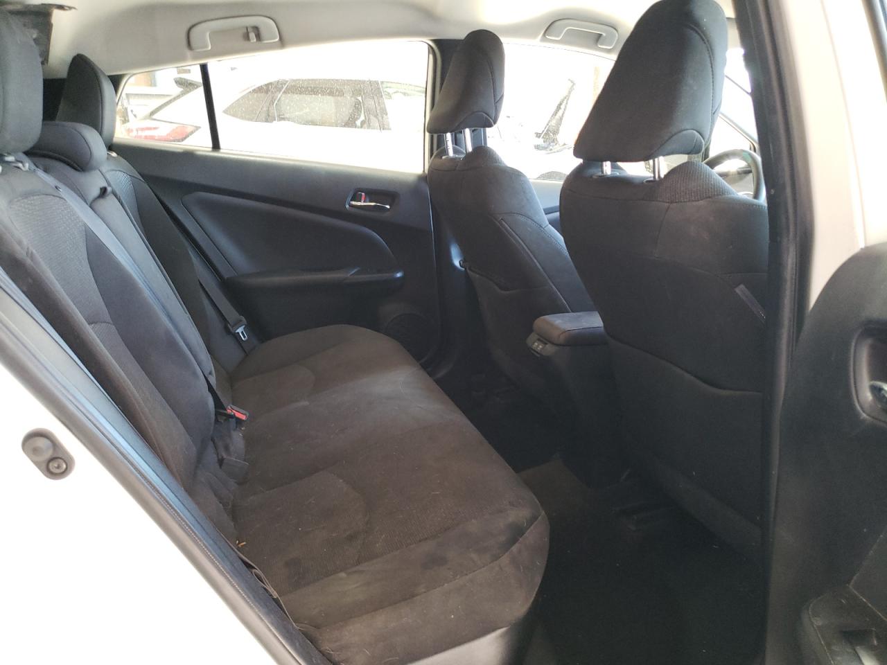 2020 Toyota Prius - Image 10