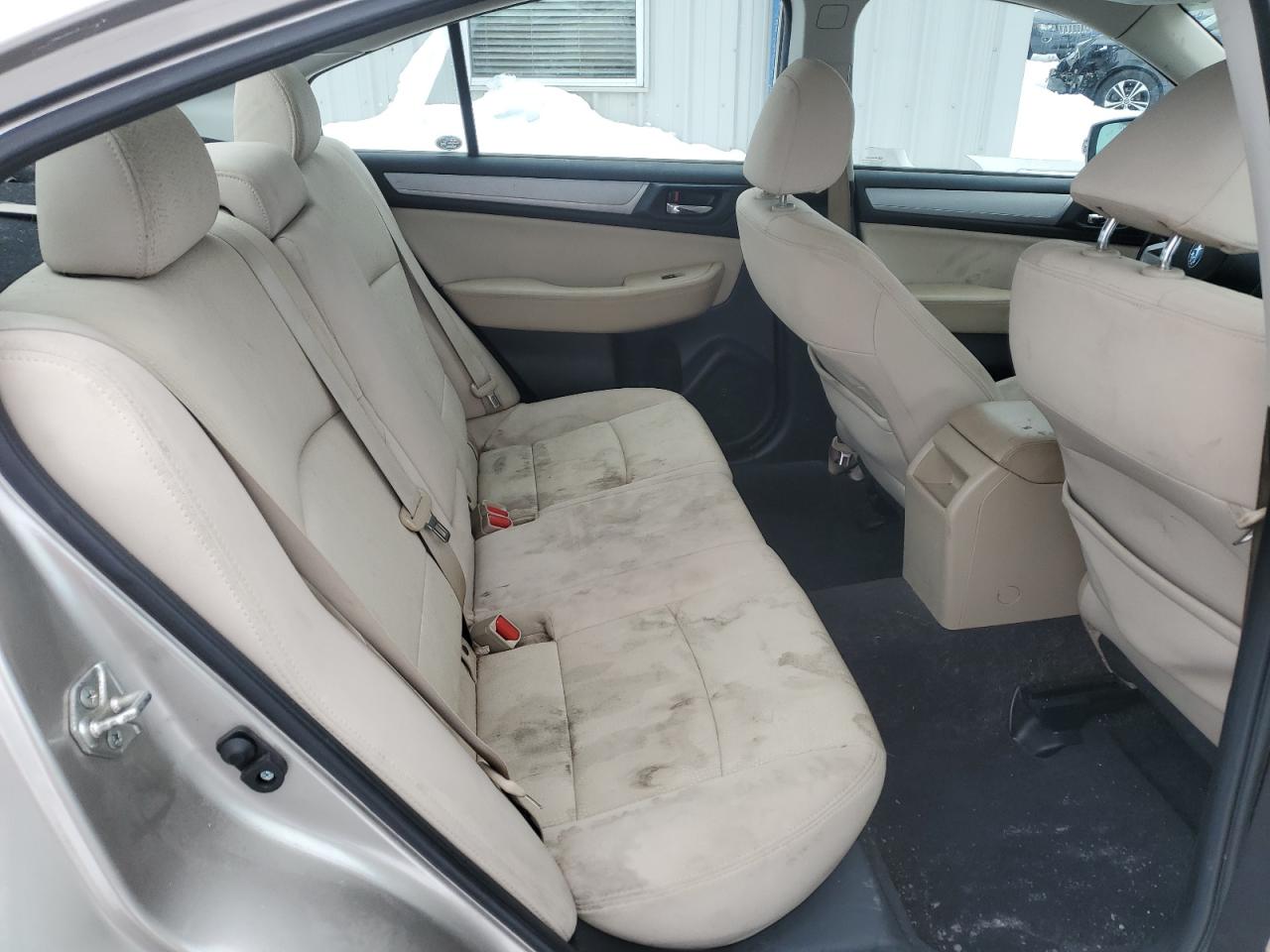 2015 Subaru Legacy - Image 10