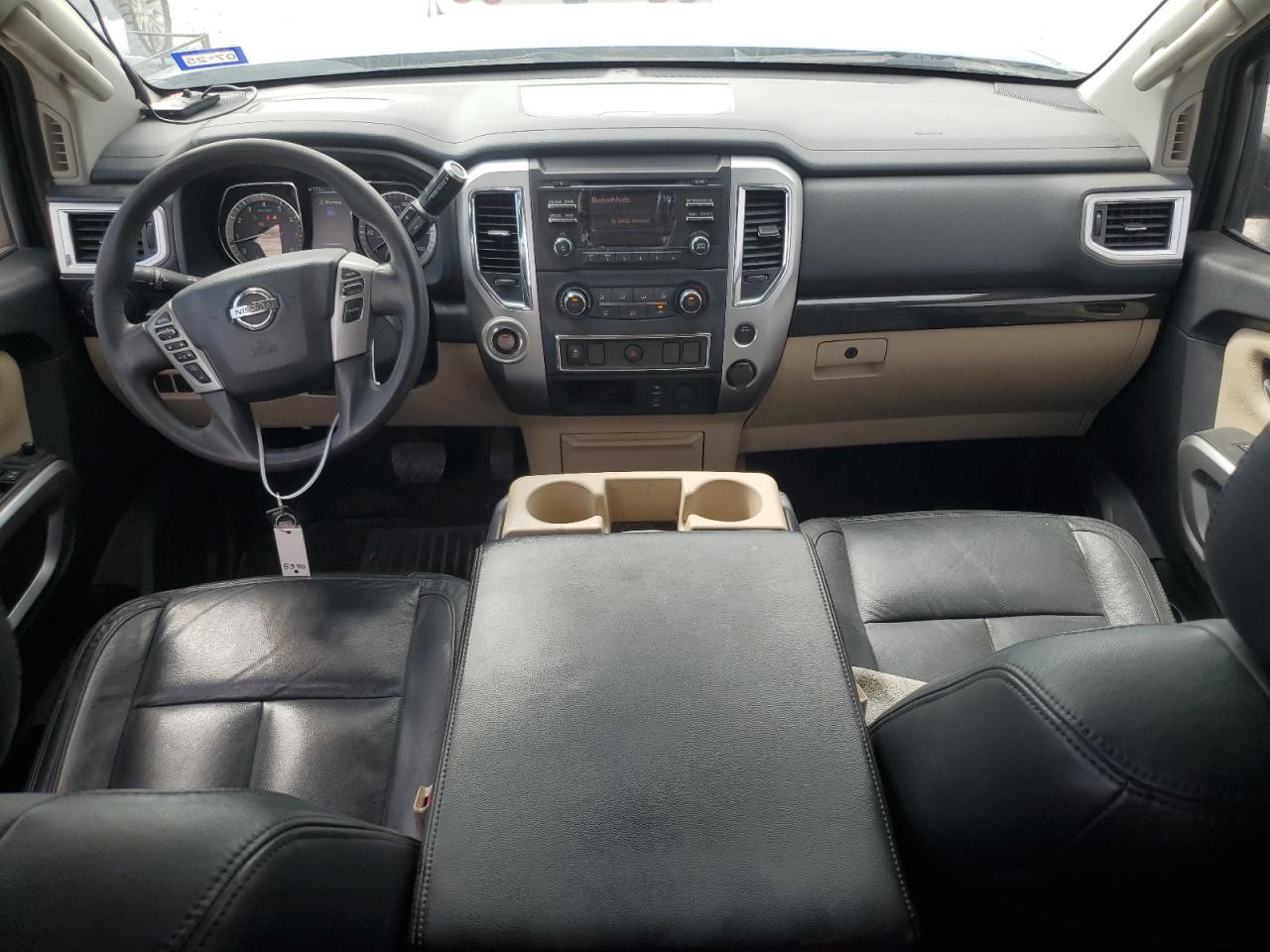 2017 Nissan Titan - Image 8