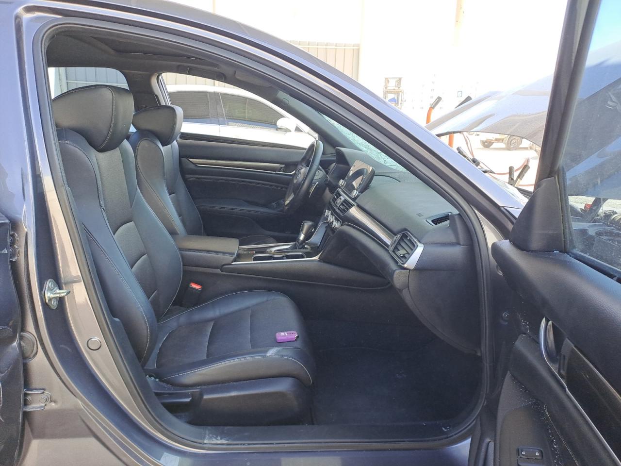 1HGCV1639JA607551 - 1997 Honda Accord - #50850995