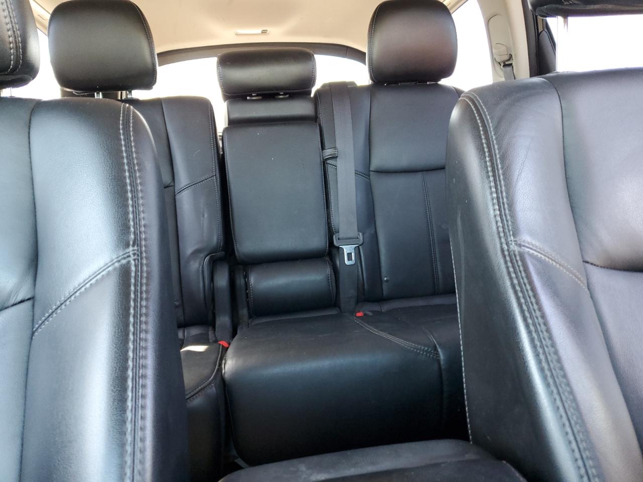 2013 Nissan Pathfinder - Image 10