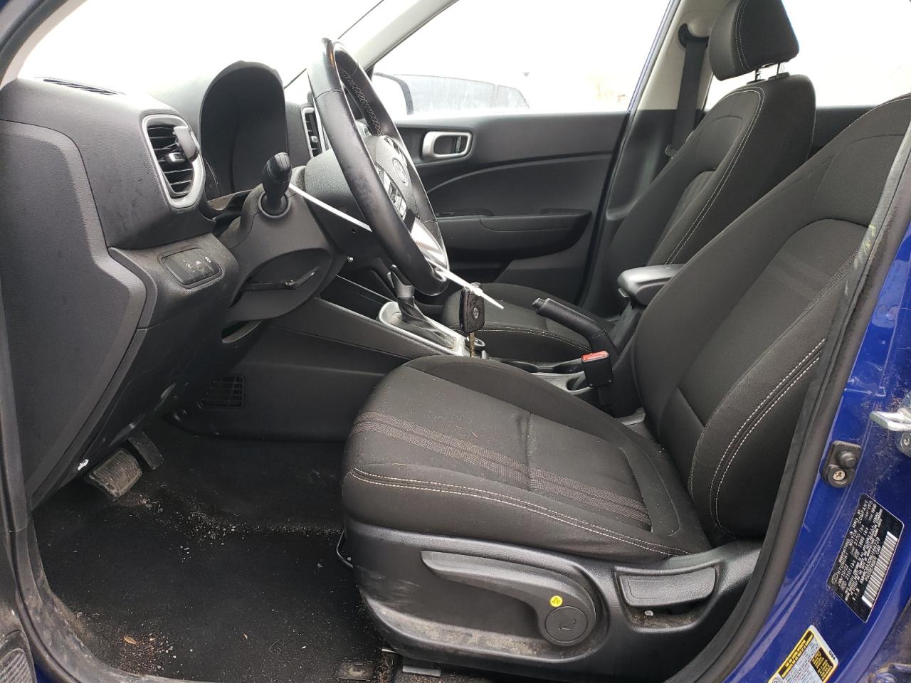 2022 Hyundai Venue - Image 7