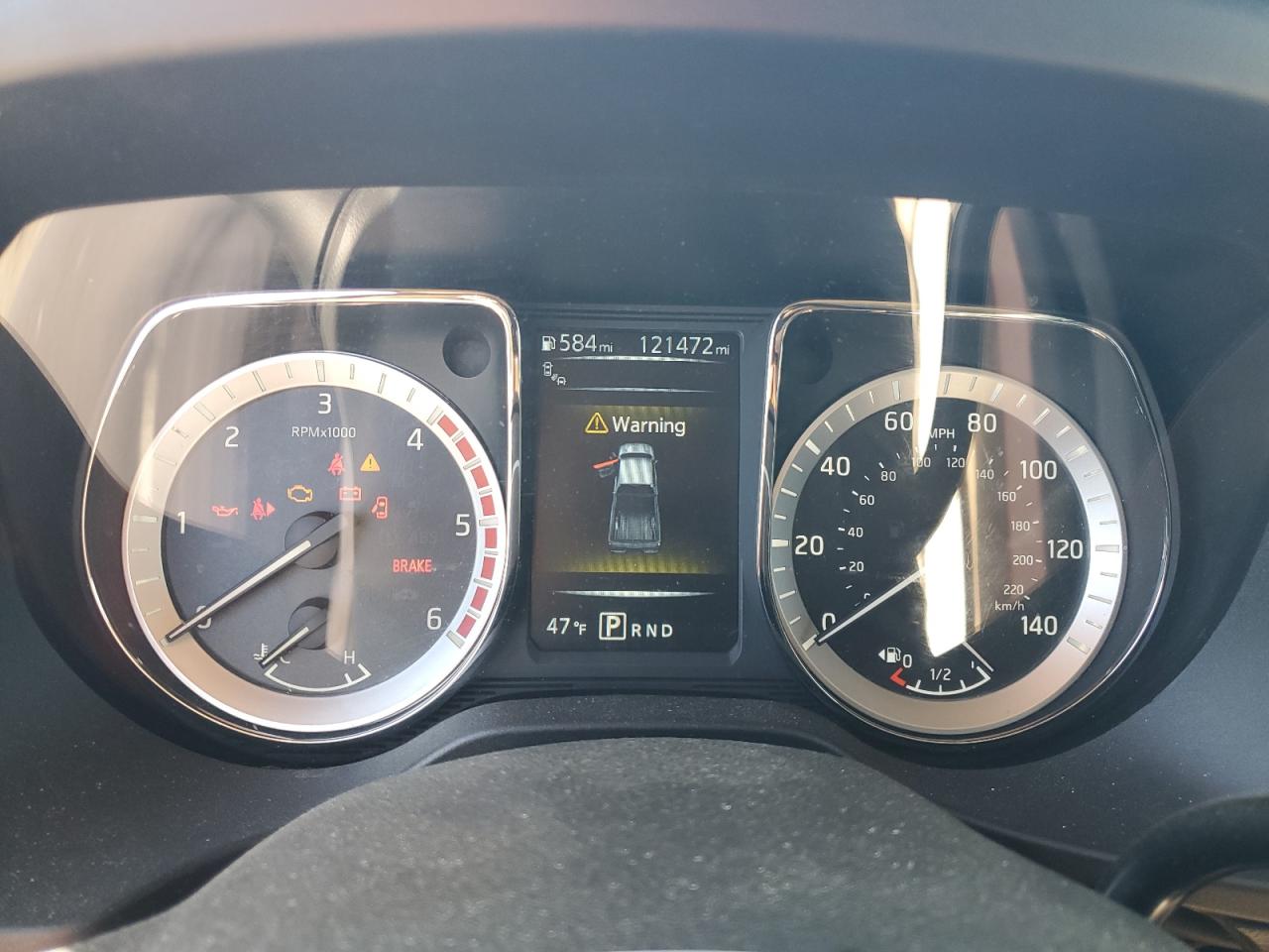 1N6BA1F42HN555792 NISSAN TITAN 2017