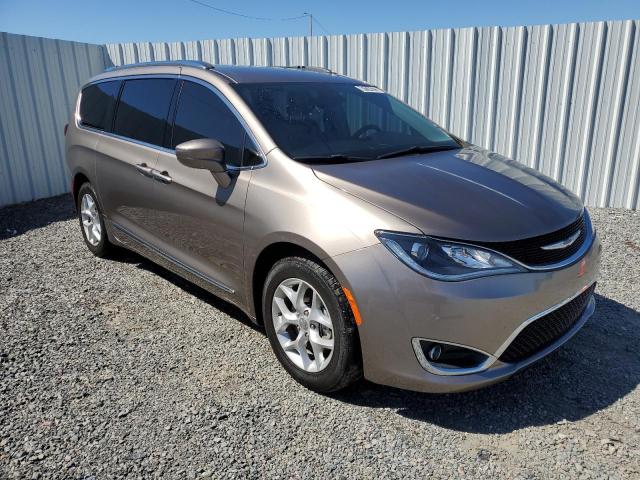  CHRYSLER PACIFICA 2017 Silver
