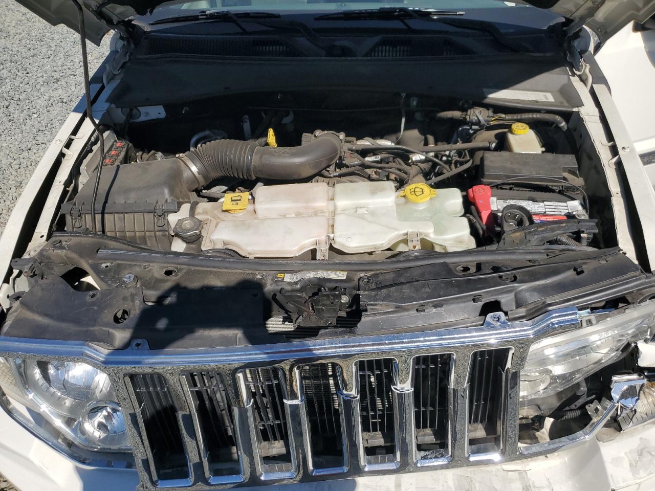 2008 Jeep Liberty (North America) - Image 14