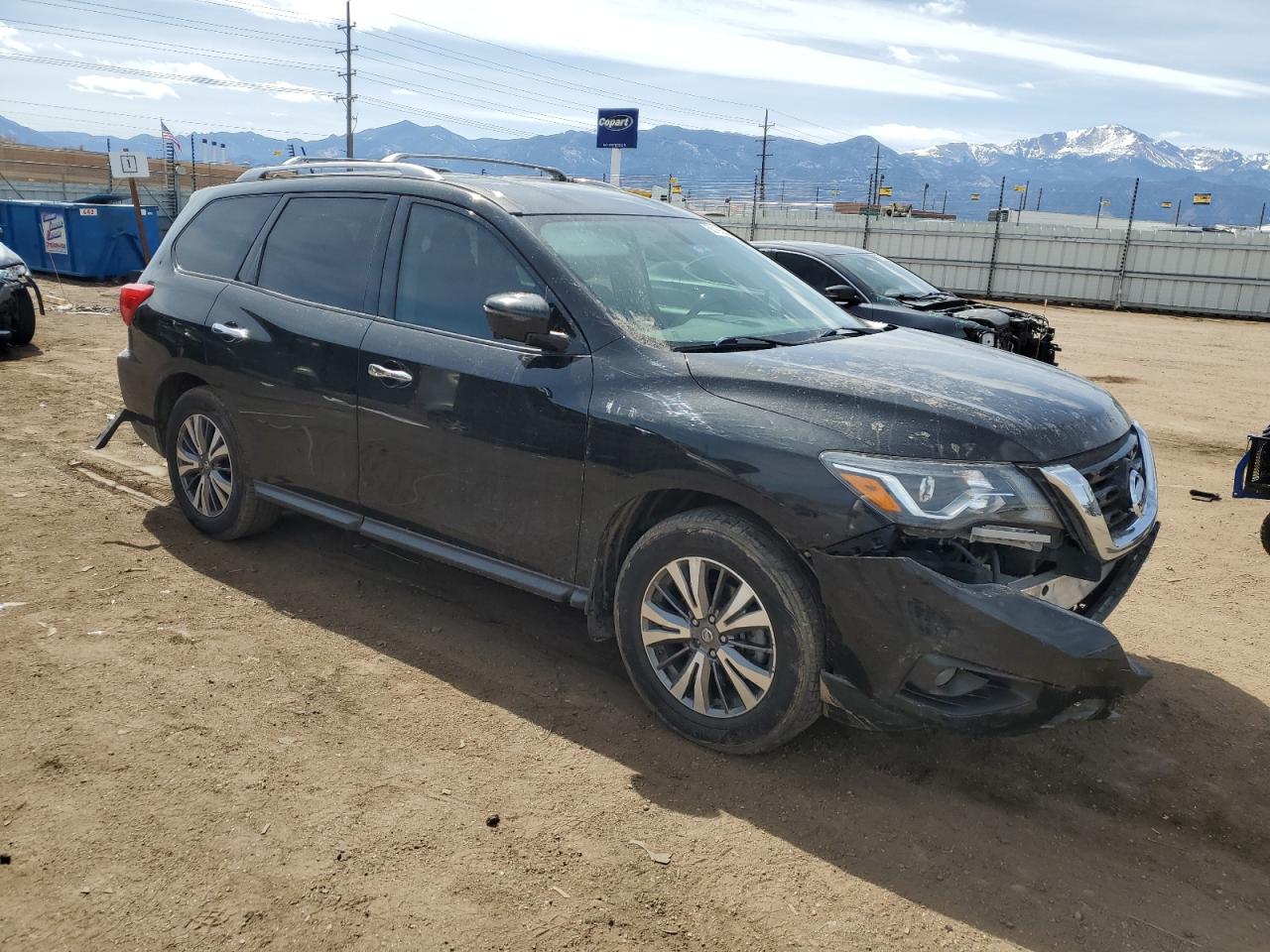 5N1DR2MM5HC640792 NISSAN PATHFINDER 2017