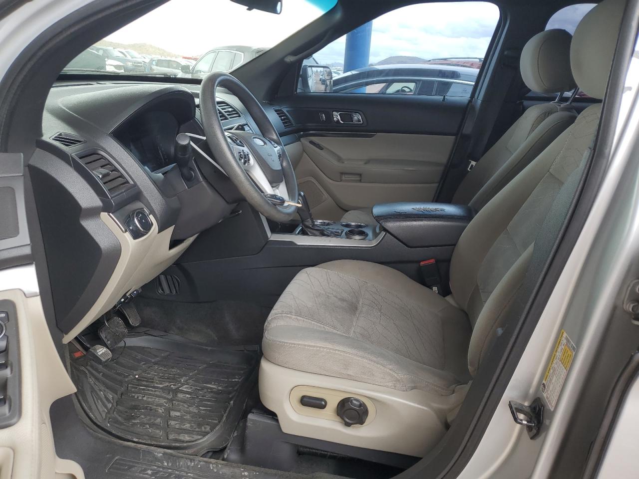 2013 Ford Explorer - Image 7