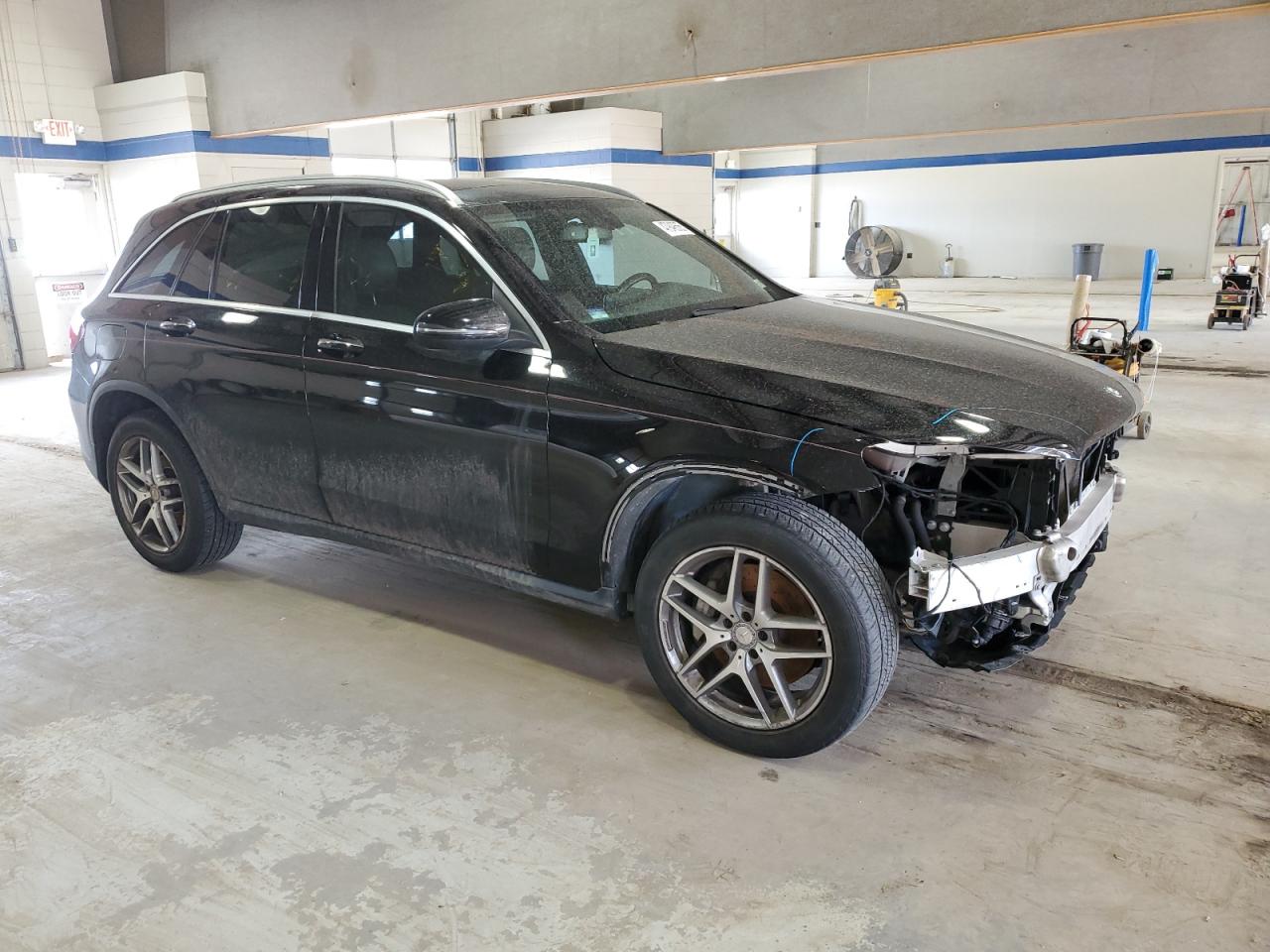 2016 Mercedes-Benz GLC - Image 4