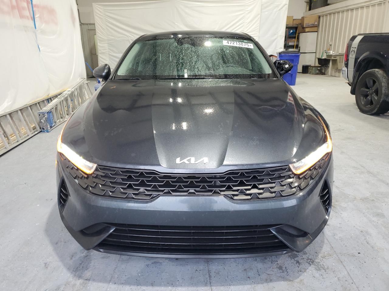 2022 Kia K5 - Image 5
