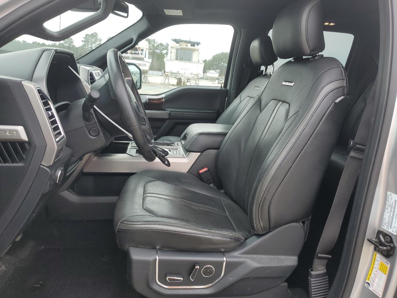 2015 Ford F-150 - Image 7