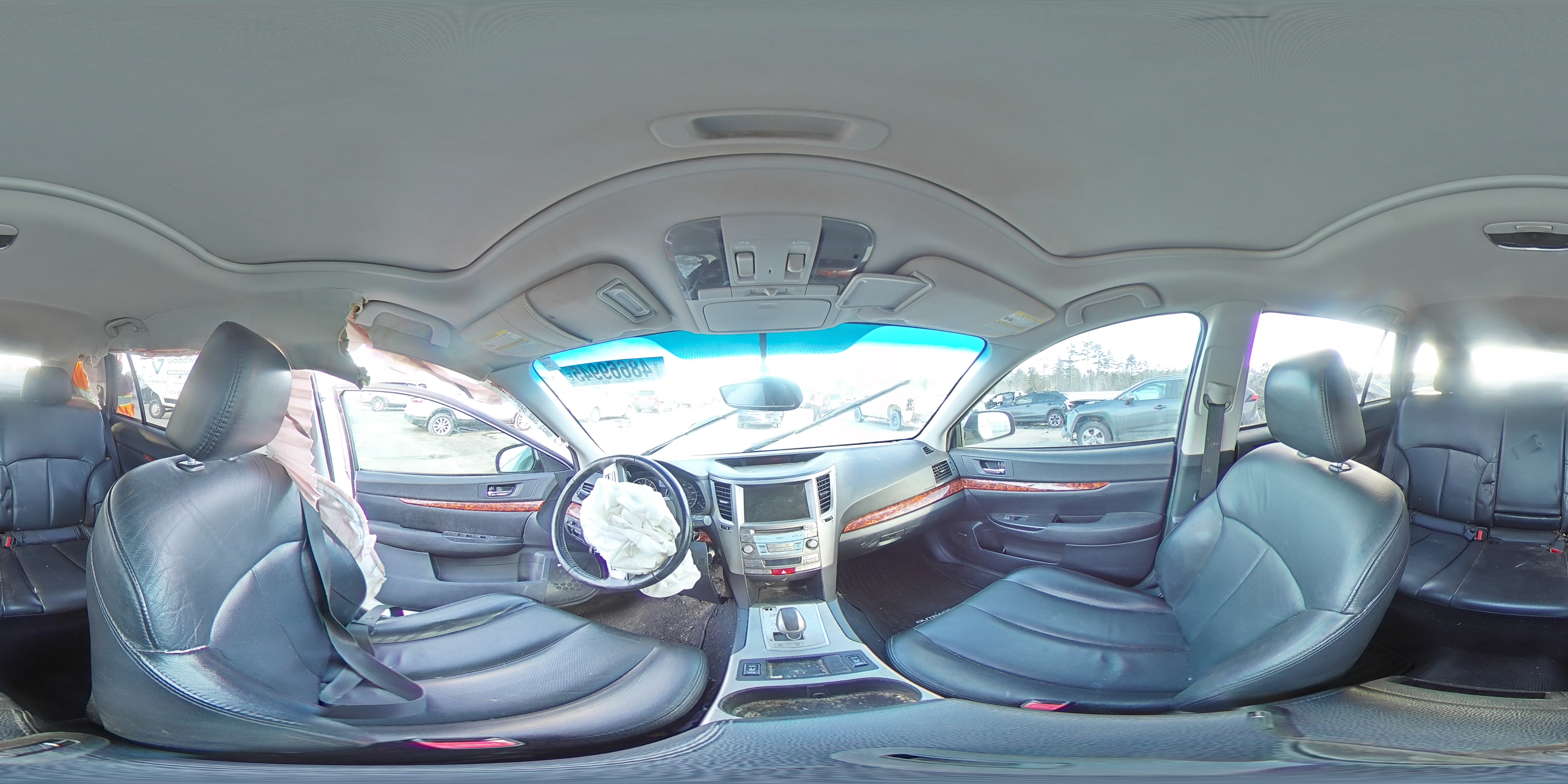2011 Subaru Outback - Image 13