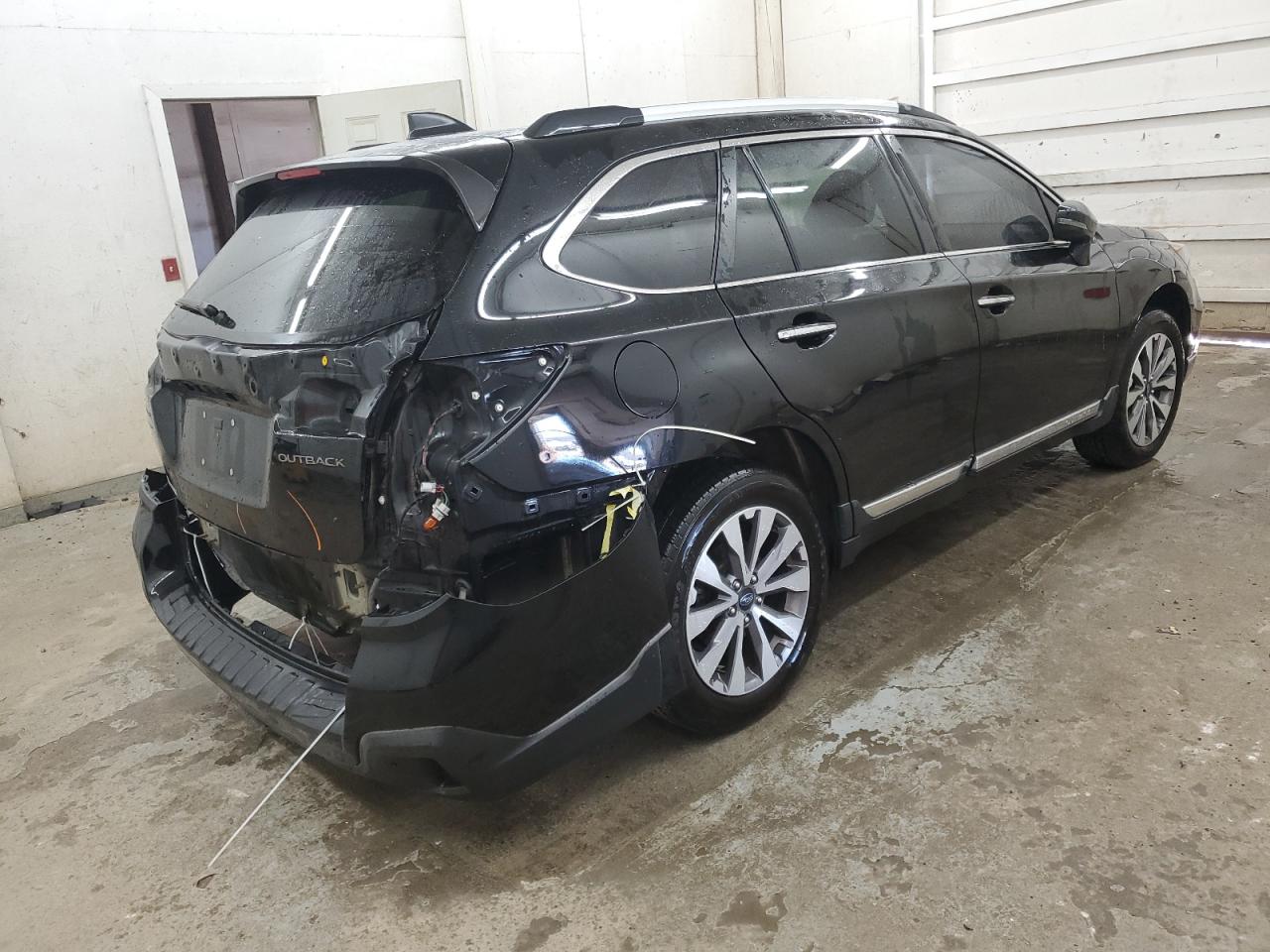 2019 Subaru Outback - Image 3