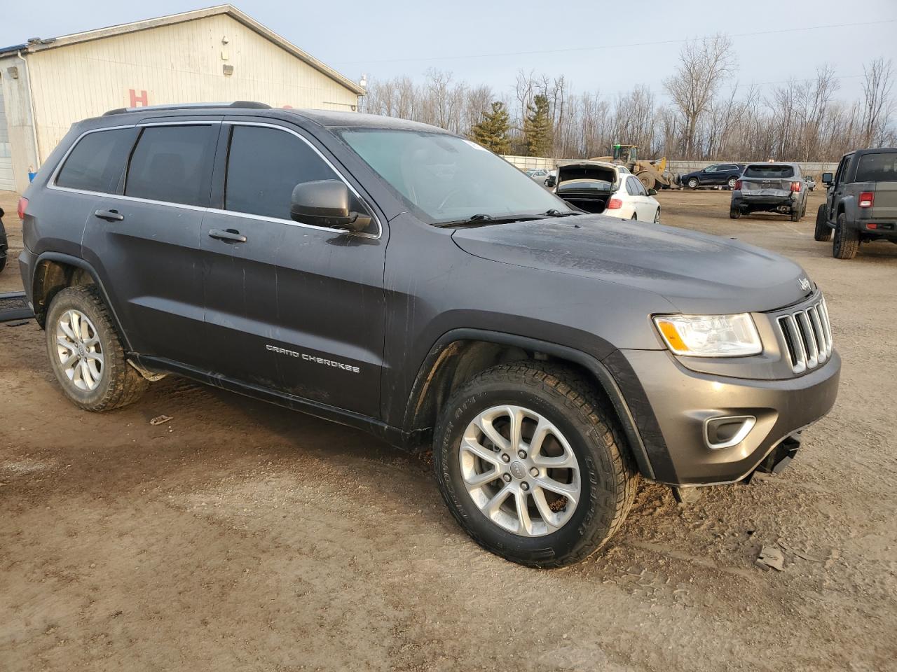 2016 Jeep Grand Cherokee - Image 4