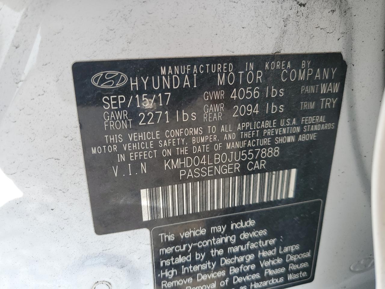 2018 Hyundai Elantra - Image 12