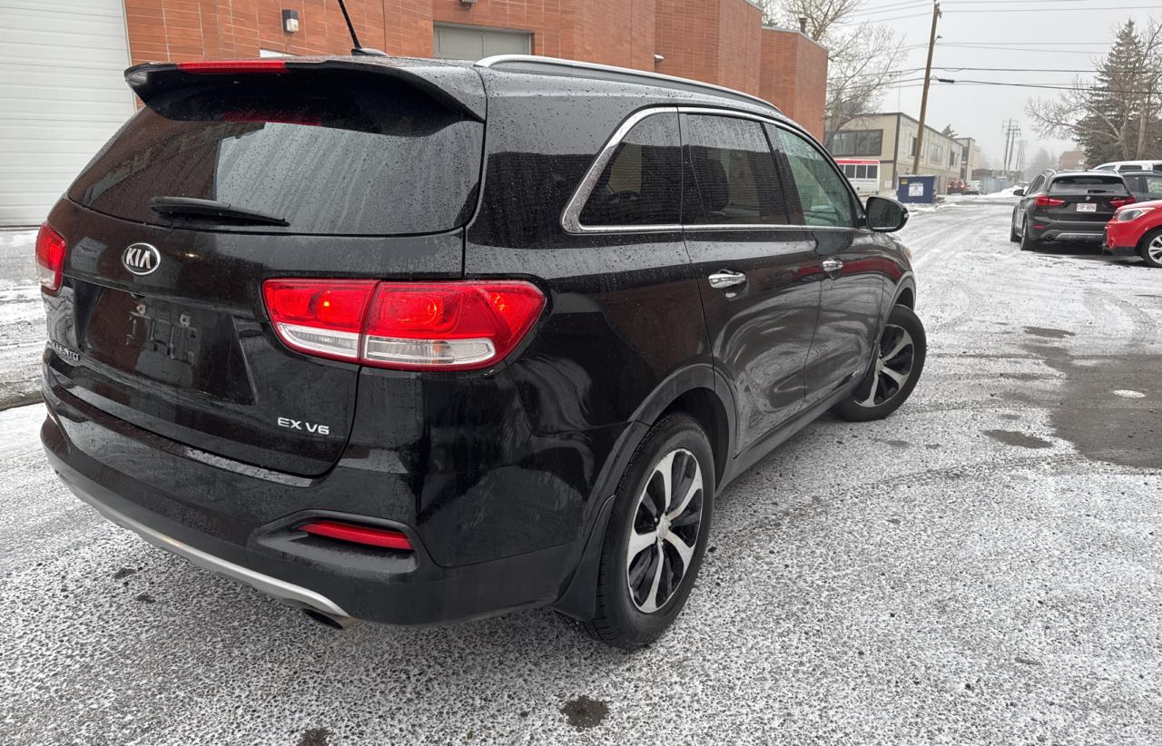 2016 Kia Sorento - Image 4
