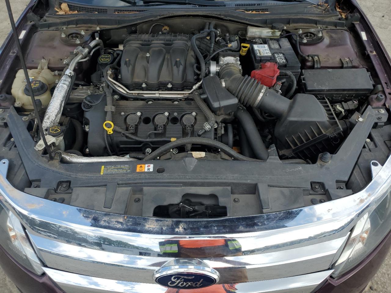 2012 Ford Fusion - Image 11