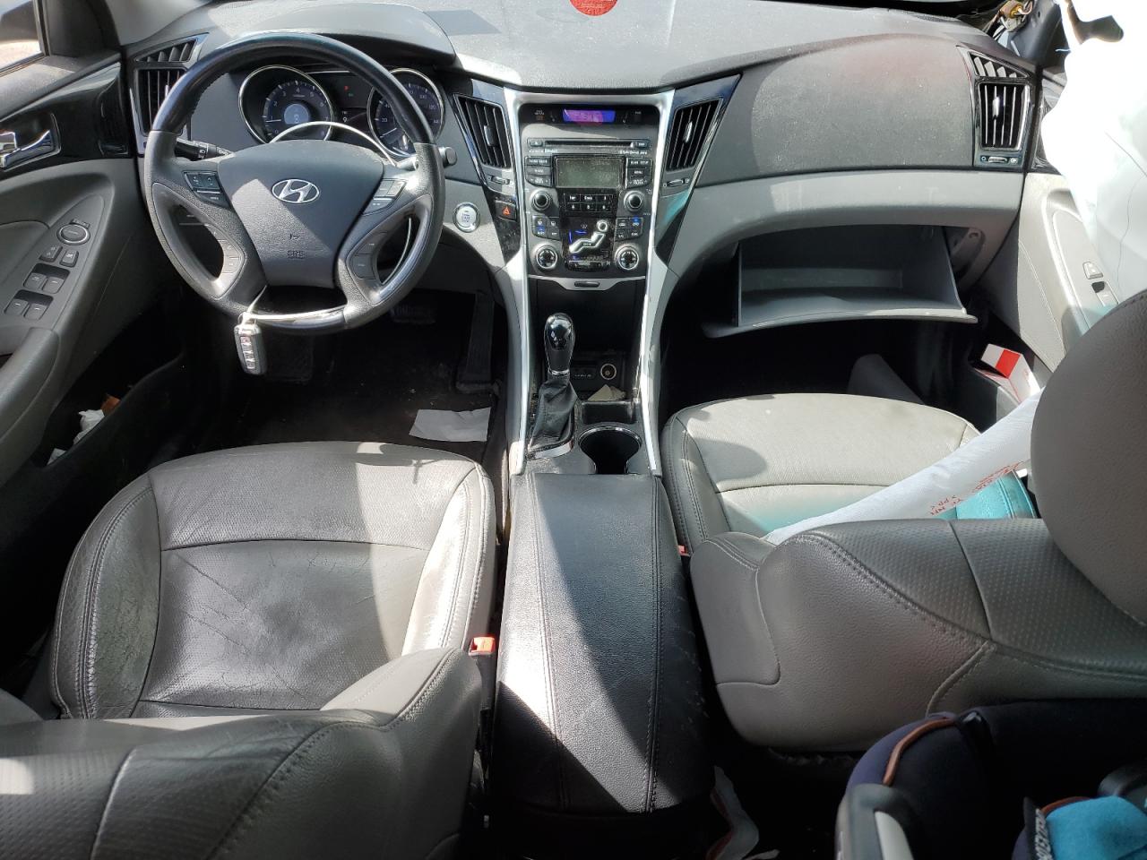2013 Hyundai Sonata - Image 8