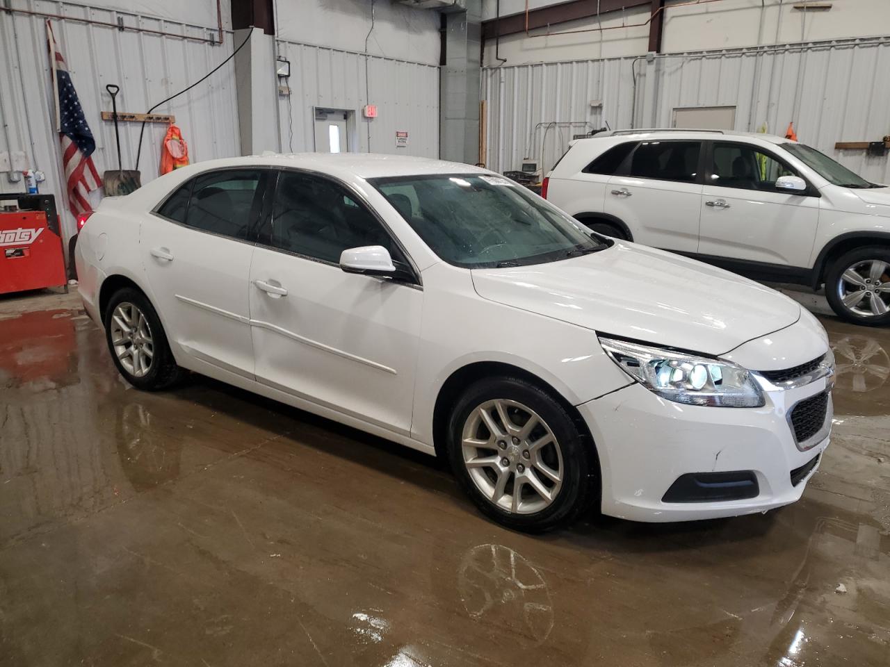 2014 Chevrolet Malibu - Image 4