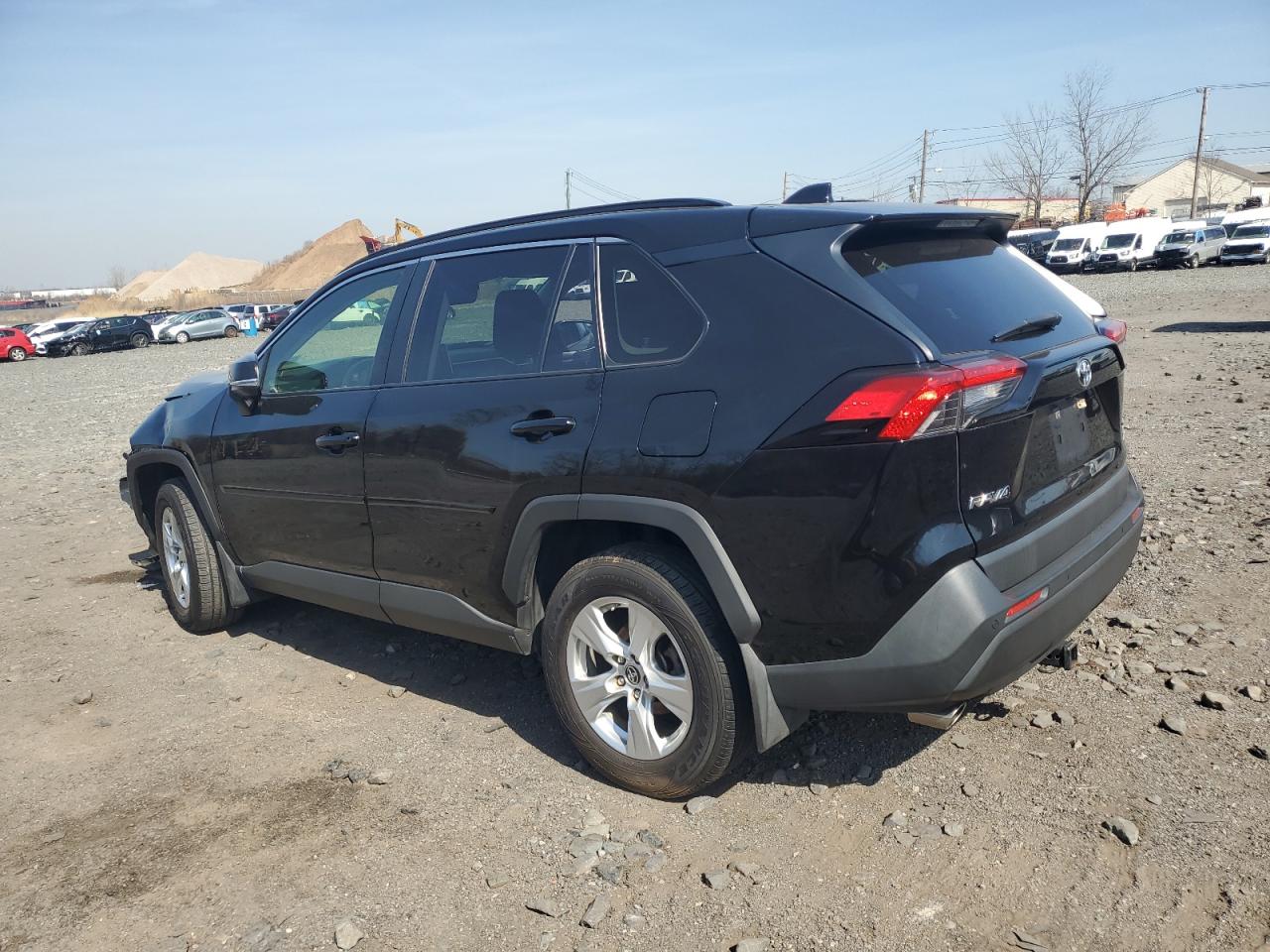 2019 Toyota RAV 4 - Image 2