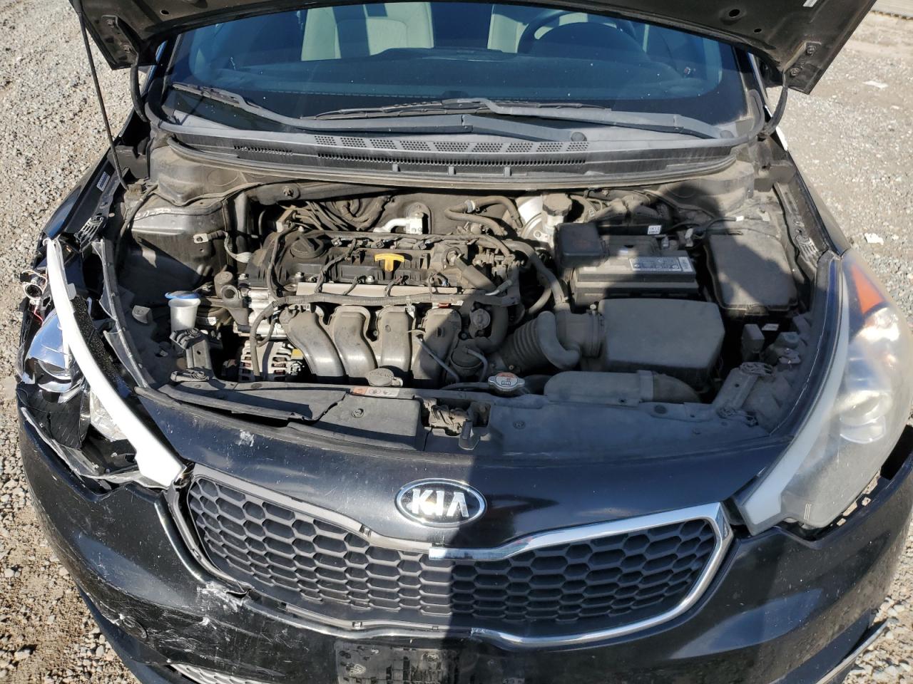 2015 Kia Forte - Image 12