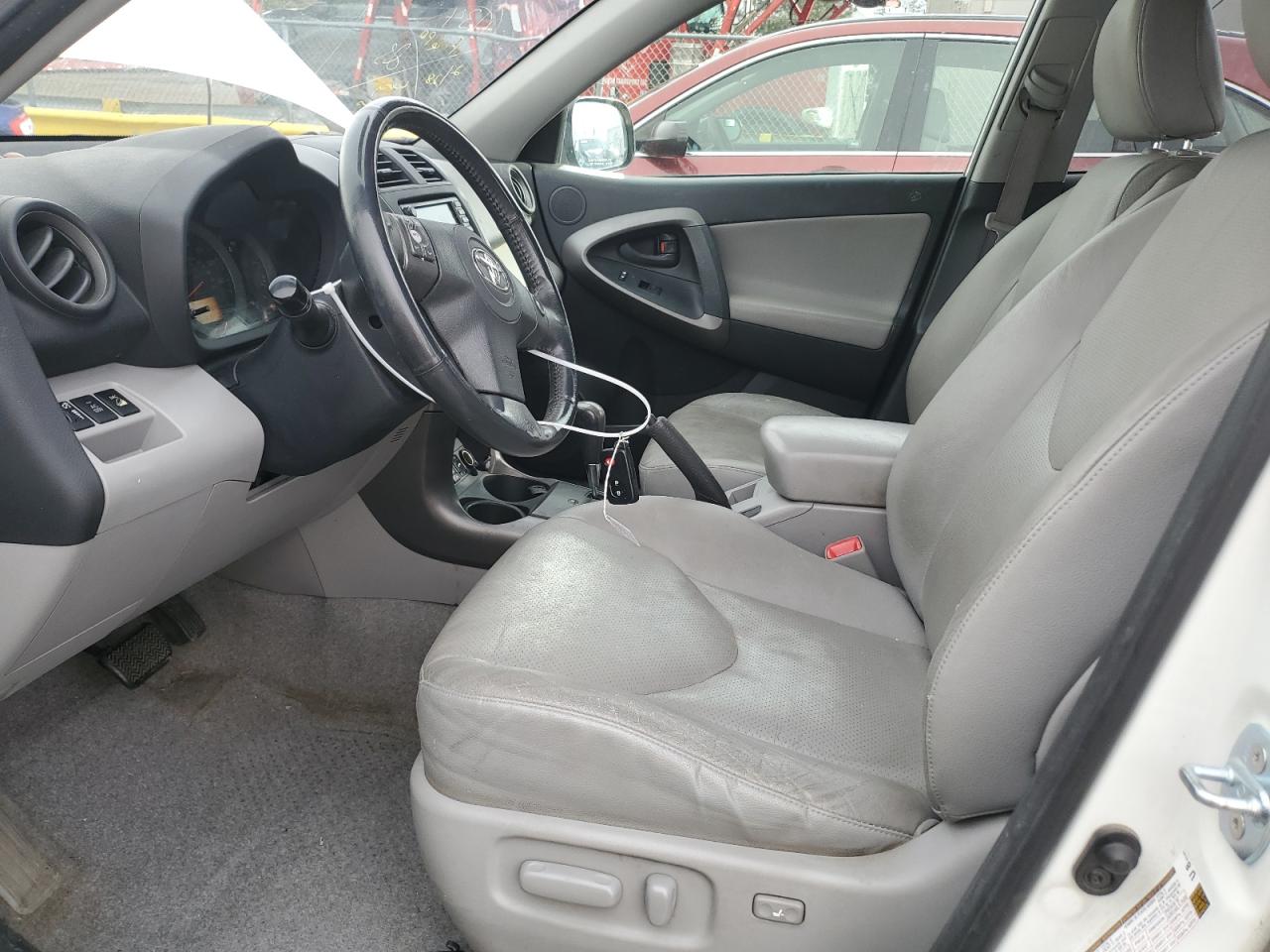 2009 Toyota RAV 4 - Image 7