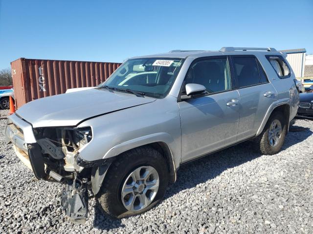 2016 Toyota 4Runner Sr 4.0L