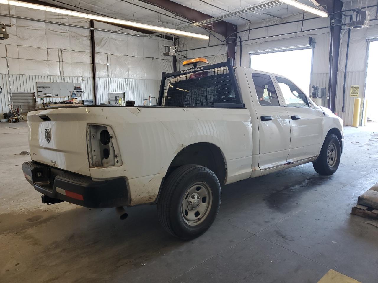 2021 RAM 1500 - Image 3