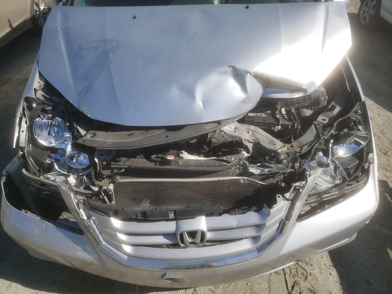 2010 Honda Odyssey - Image 14