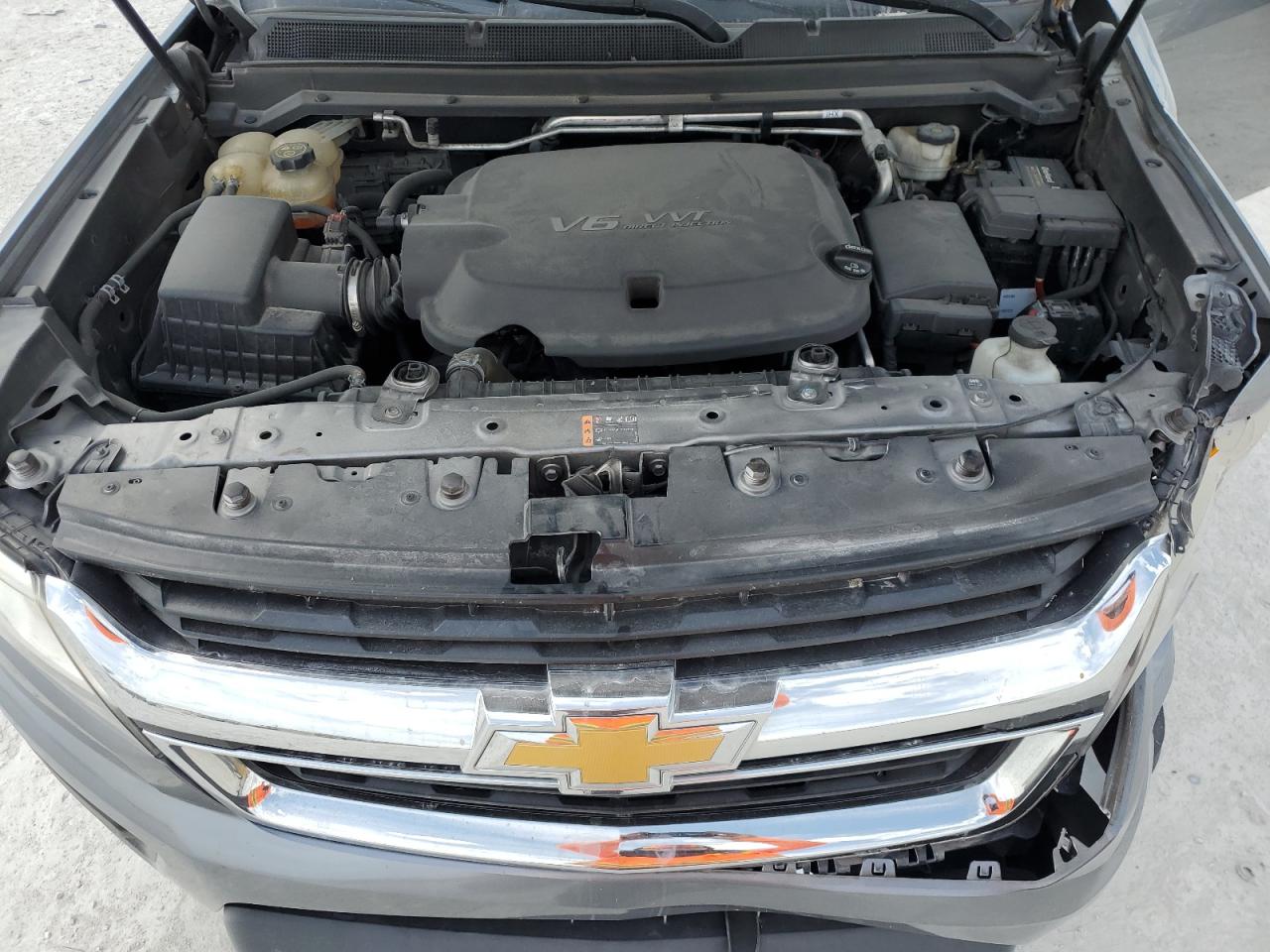 2018 Chevrolet Colorado - Image 11