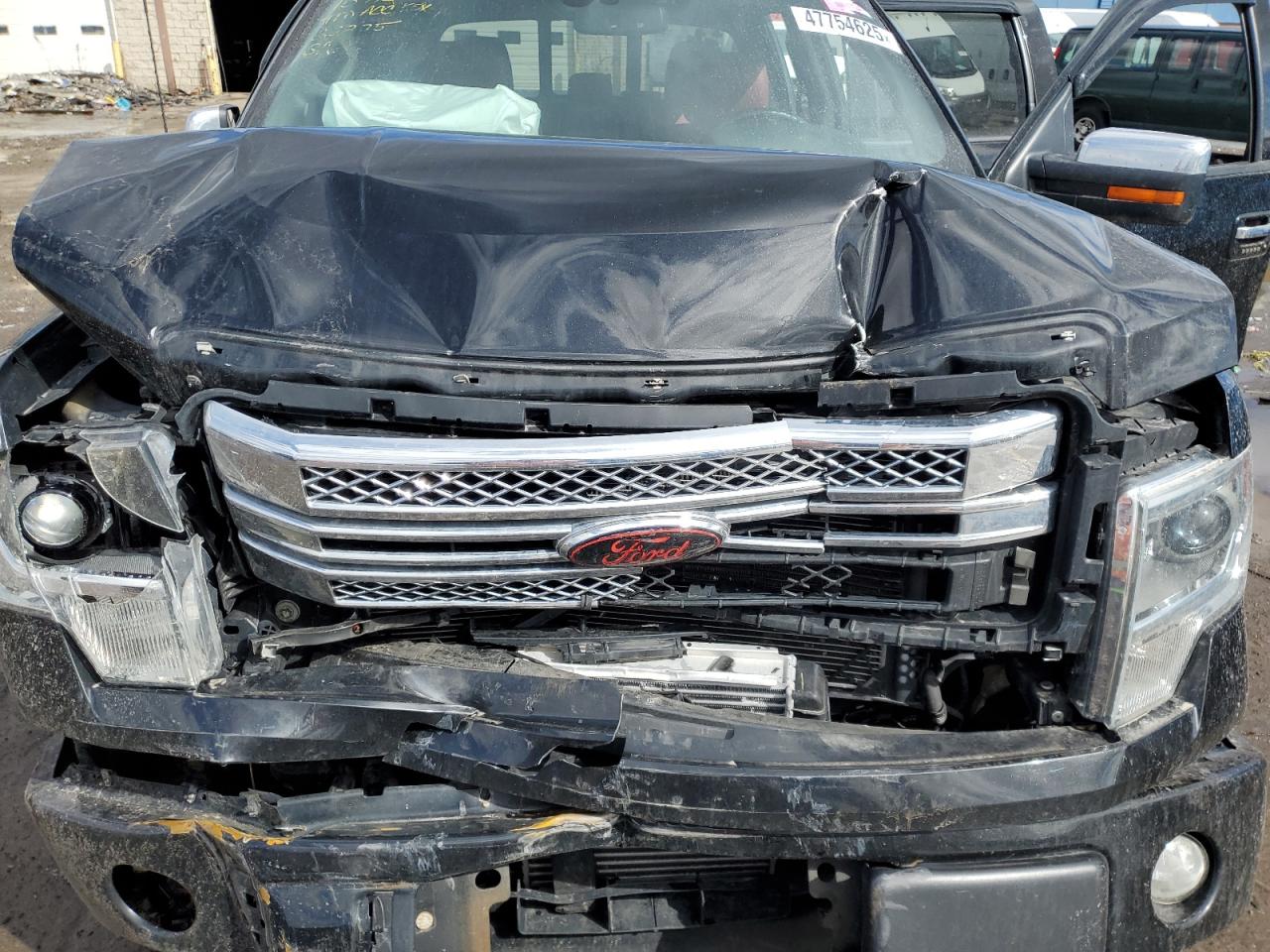 2013 Ford F-150 - Image 12