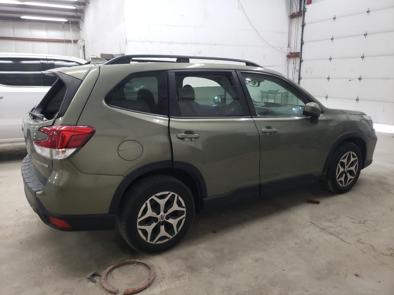2019 Subaru Forester - Image 3