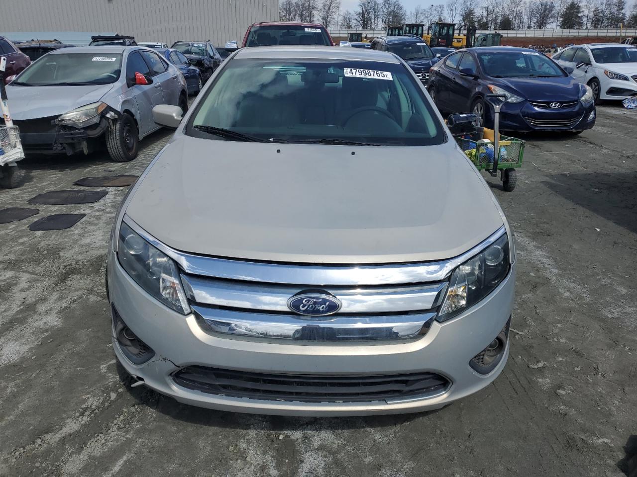 2010 Ford Fusion - Image 5