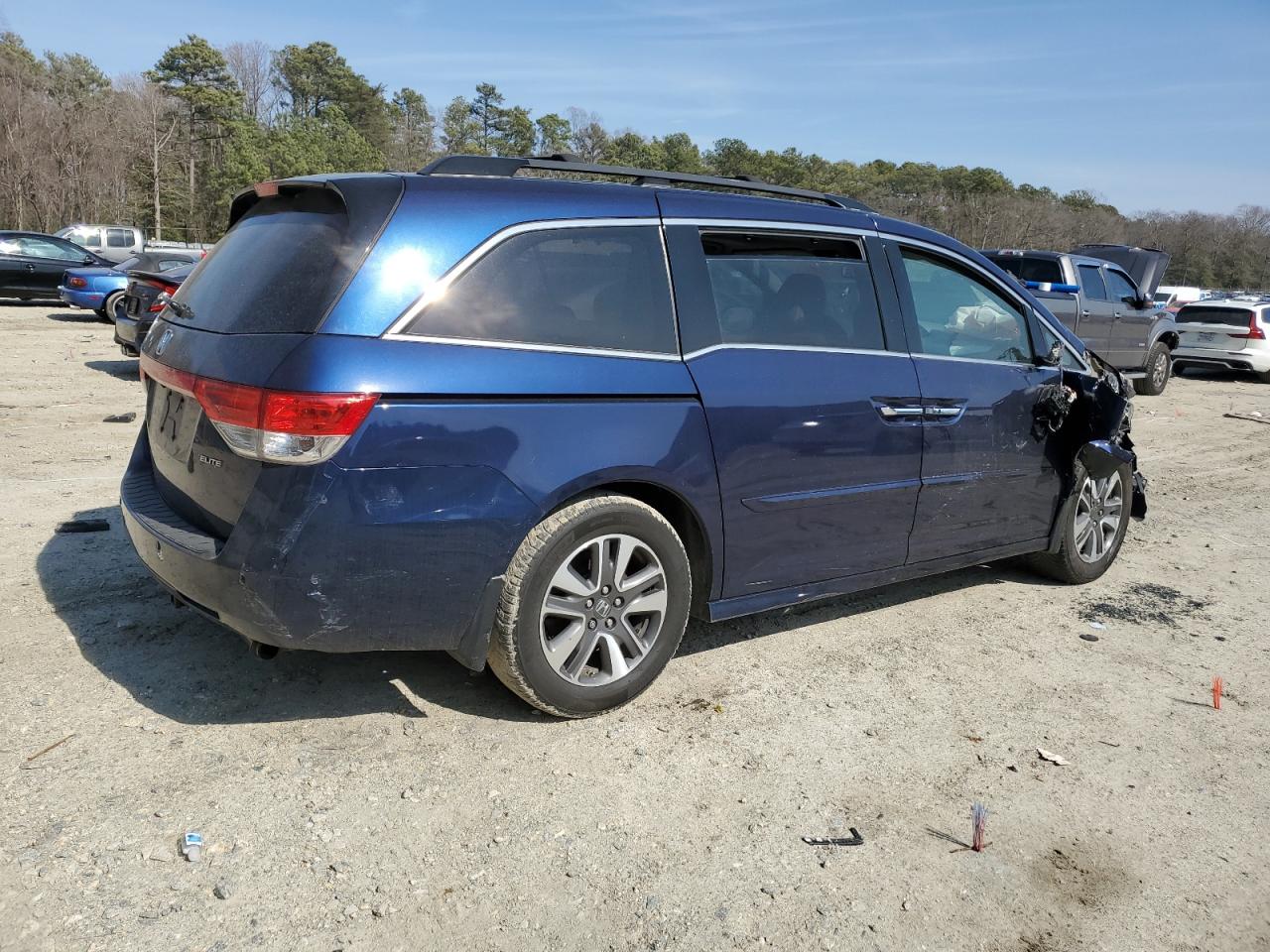 2014 Honda Odyssey - Image 3
