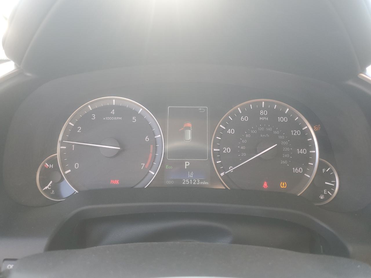 2021 Lexus RX - Image 9