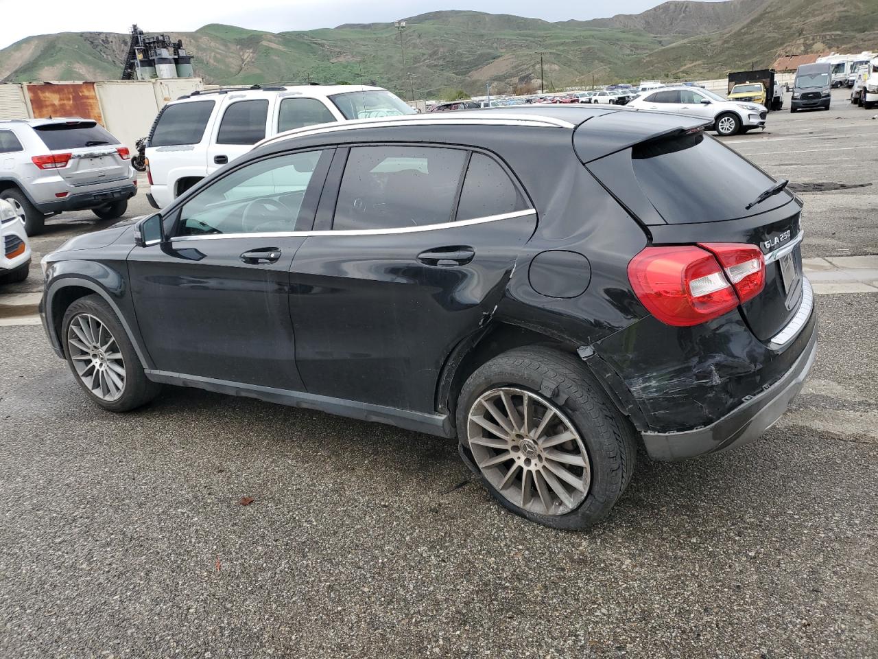 2018 Mercedes-Benz GLA-klasse - Image 2