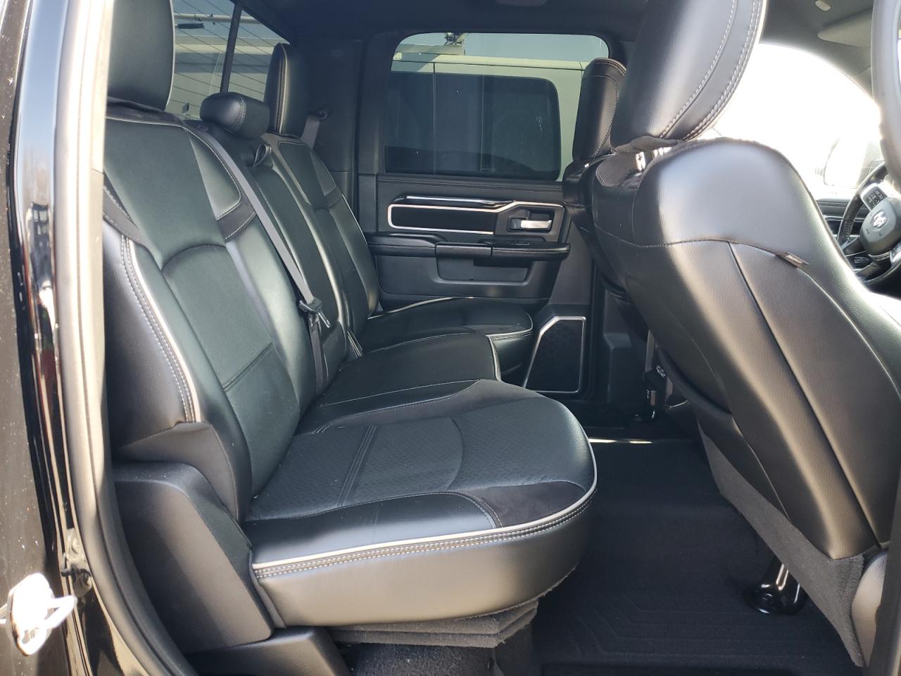 2020 RAM 3500 - Image 11