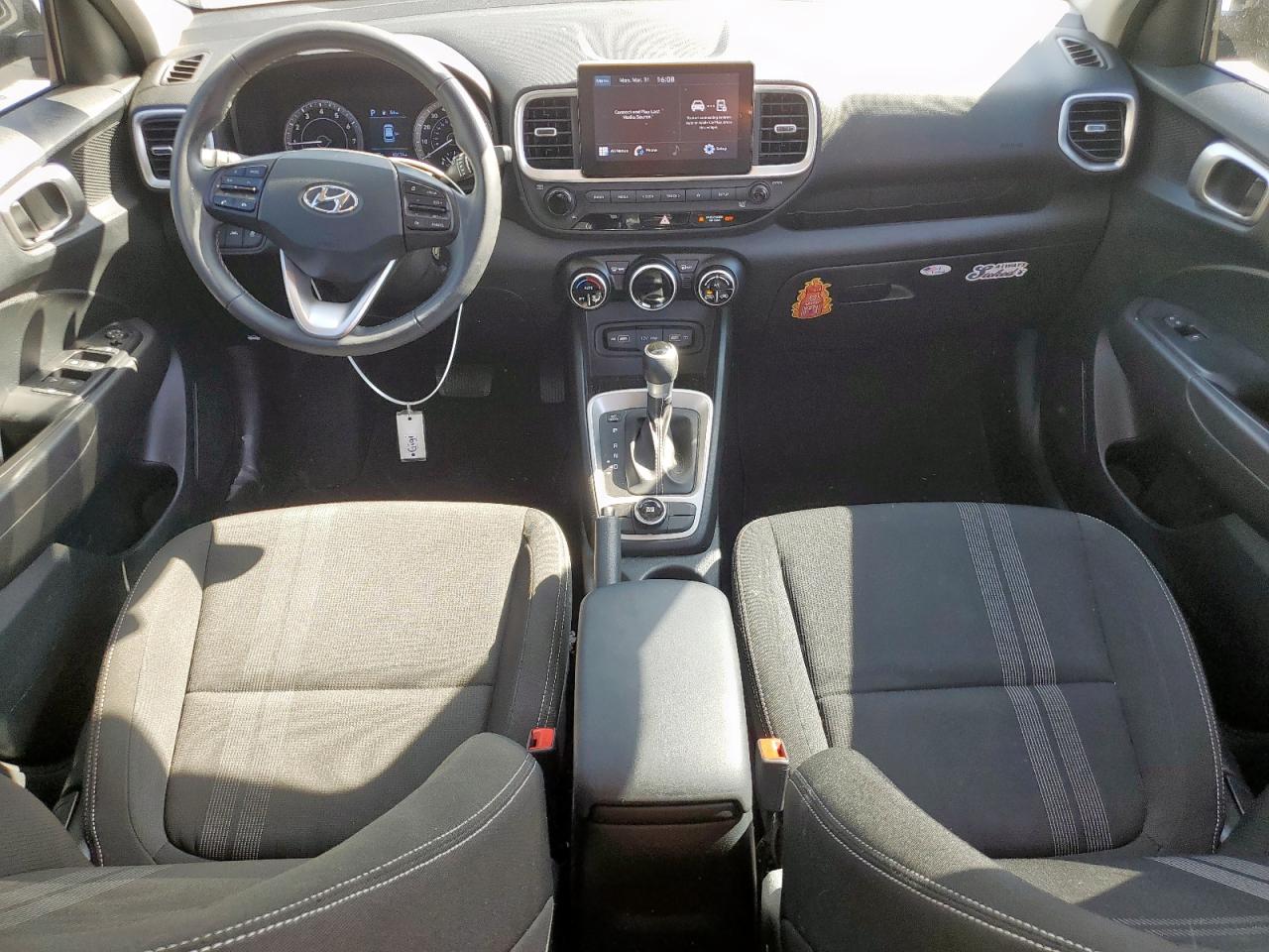 2022 Hyundai Venue Sel VIN: KMHRC8A38NU189014 Lot: 50987515