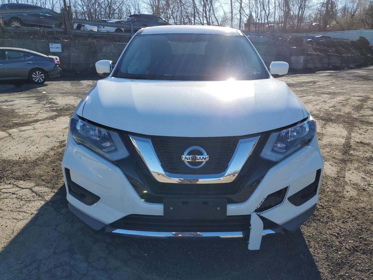 KNMAT2MV7HP535388 NISSAN ROGUE 2017