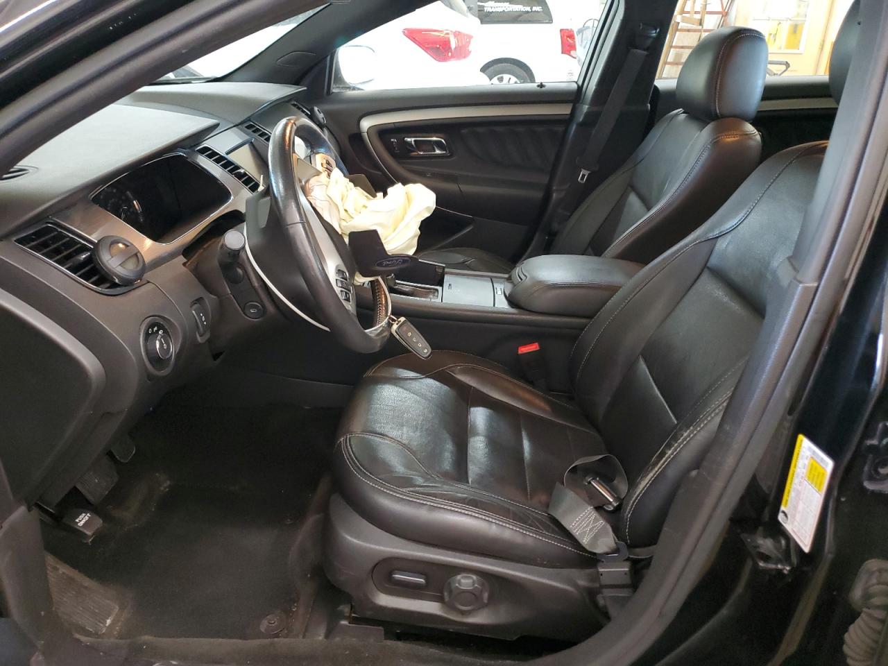 2015 Ford Taurus - Image 7