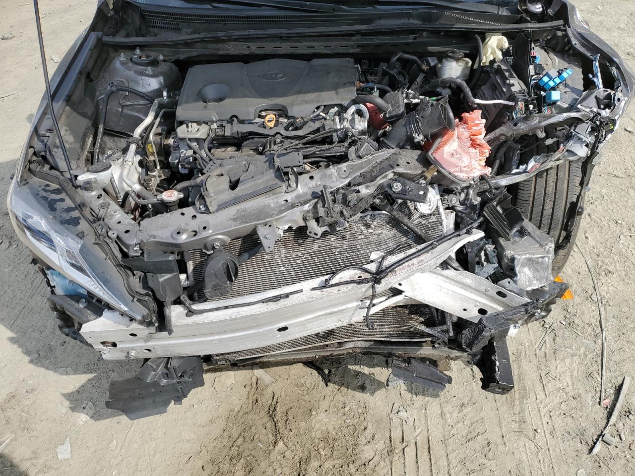 2021 Toyota Camry - Image 12