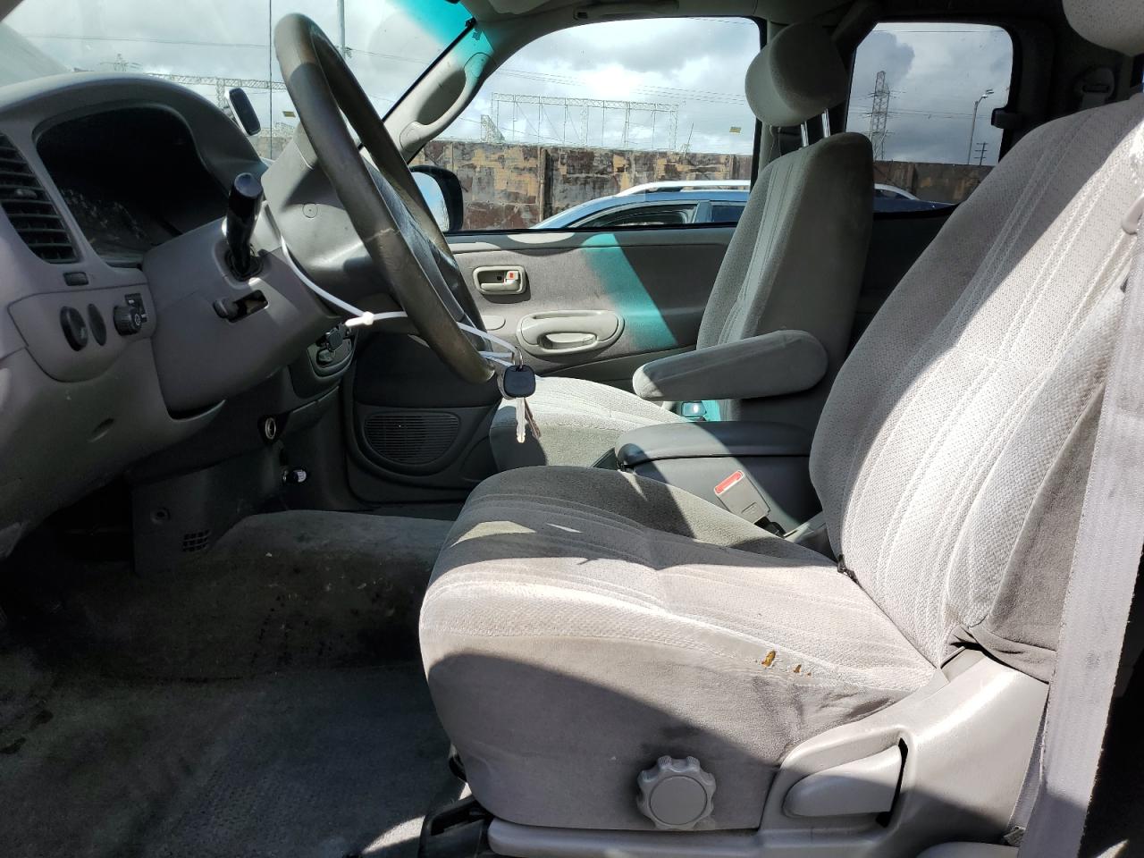 2001 Toyota Tundra - Image 7